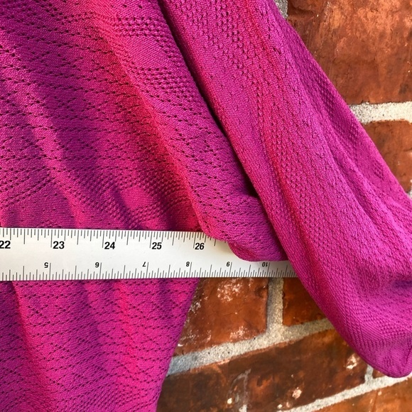 Lane Bryant Womens 26/28 Fuschia Wrap Vneck Crochet Knit Blouse Top - Picture 5 of 7